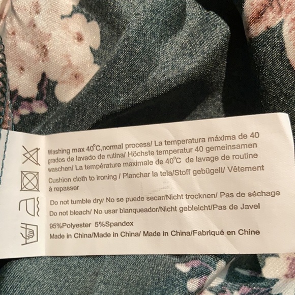 EC Ekouaer Shade of Green & White Floral Intimates Size Large - Picture 10 of 13